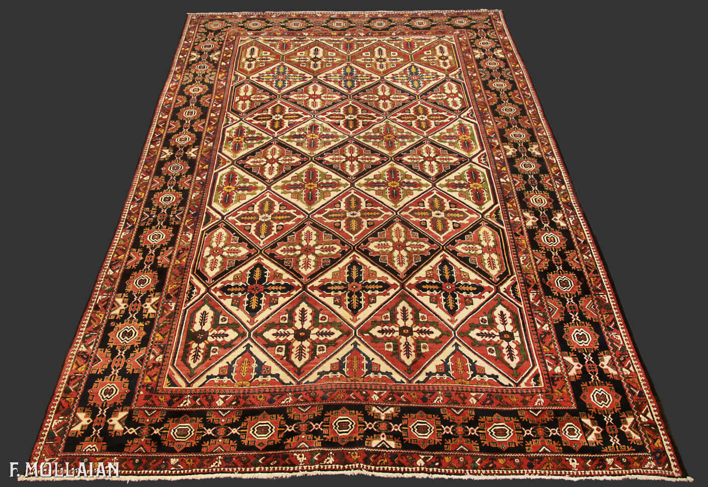 Antique Persian Large Bakhtiari Carpet (485x365 cm)